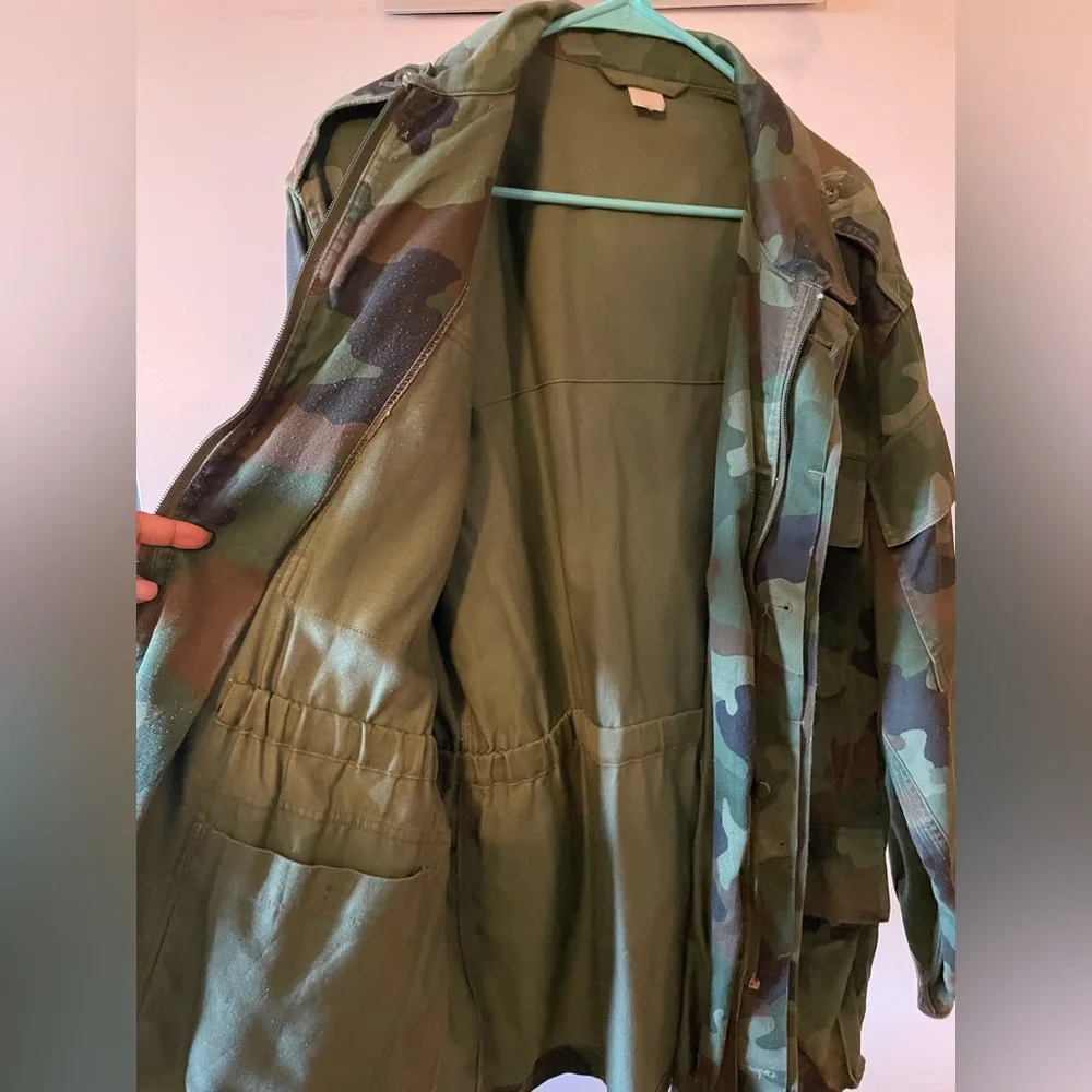 Camo Jacket w/ patch - Picture 2 of 3
